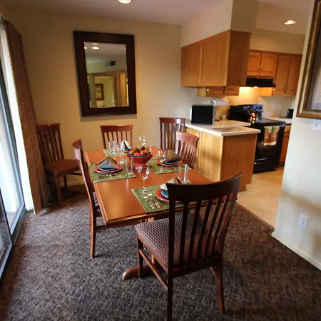 Crown Point Resort-2