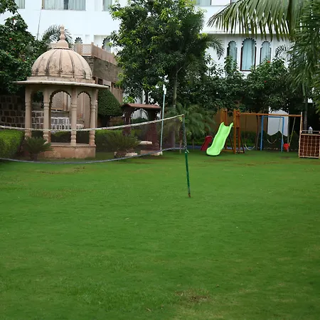 Radisson Blu Udaipur Palace Resort & Spa-3