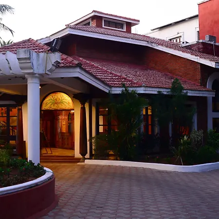 Green Coconut Resort-2