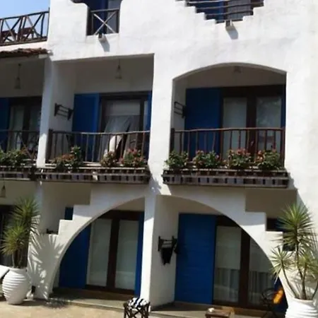 Mykonos Blu-2