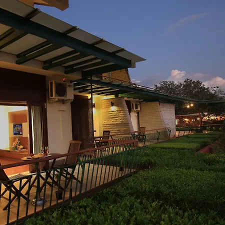 Silent Shores Resort & Spa-2