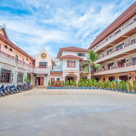 Tony Resort-2