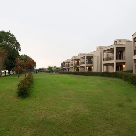 Lemon Tree Hotel, Tarudhan Valley, Manesar-3