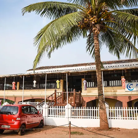 Baia Do Sol - Beachfront Boutique Resort In Baga, Calangute-2
