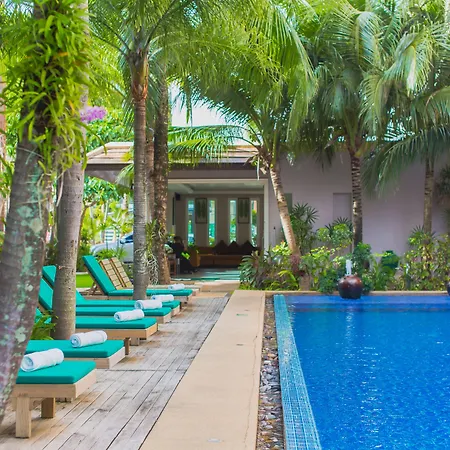 Thanthip Beach Resort Patong-3