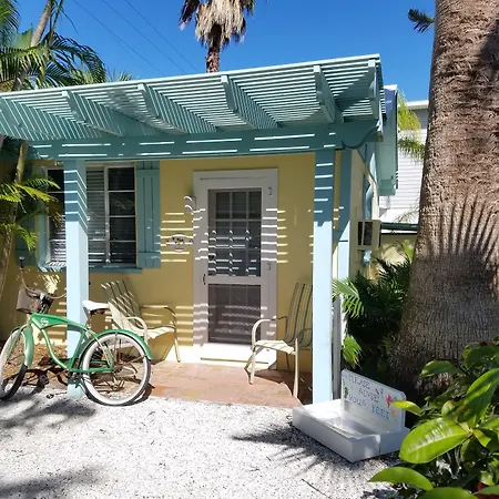 Cedar Cove Resort & Cottages-3