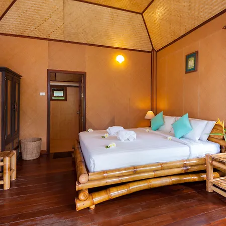 Palm Leaf Resort Koh Tao-3