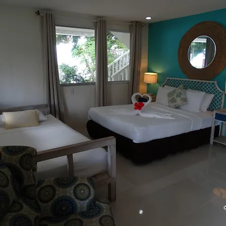 Momo Beach House-3