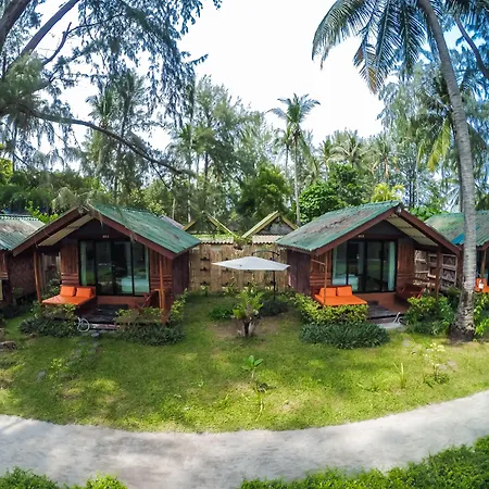 Salisa Resort-3