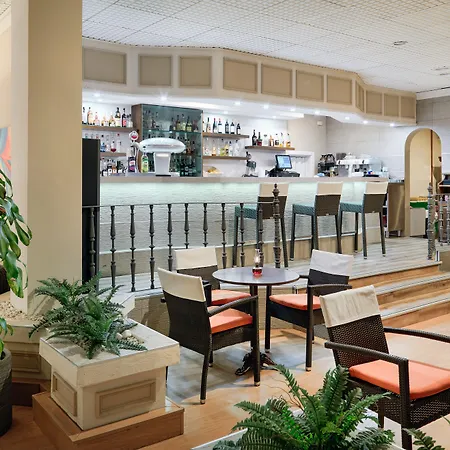 Regency Torviscas Apartments And Suites-3
