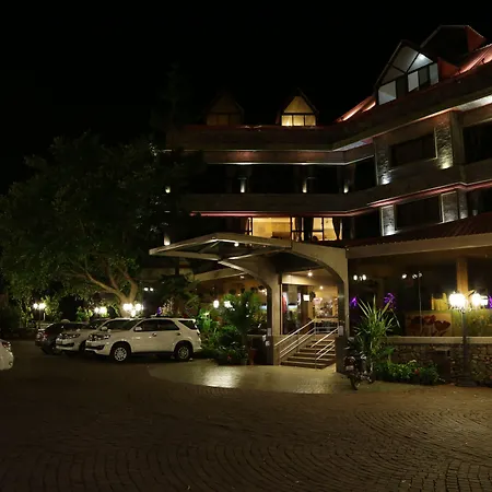 Ravine Hotel-2