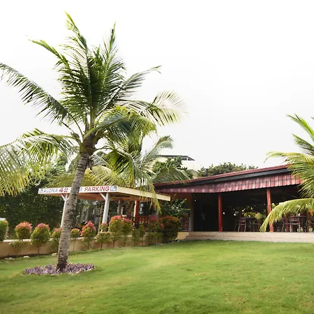 Alona42 Resort-2