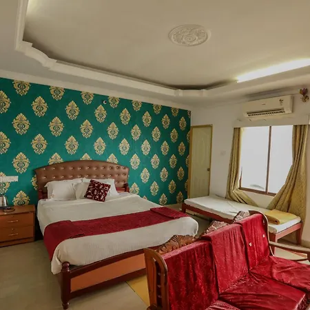 Thavika O Nila Resort & Convention Centre-2