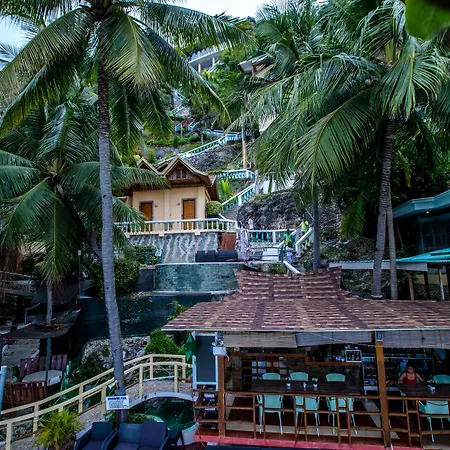 Oslob Seafari Resort-2