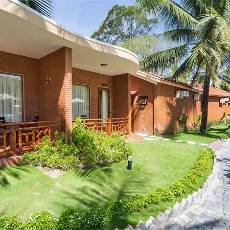 Gold Coast Phu Quoc Beach Resort-3
