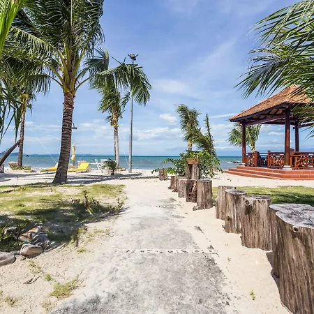 Gold Coast Phu Quoc Beach Resort-2