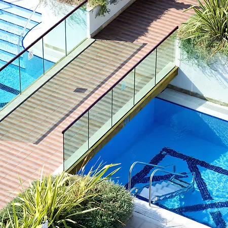 Trendy Verbena Beach-3