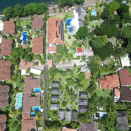 Pura Vida Beach & Dive Resort-3