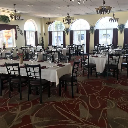 Riveredge Resort Hotel-3