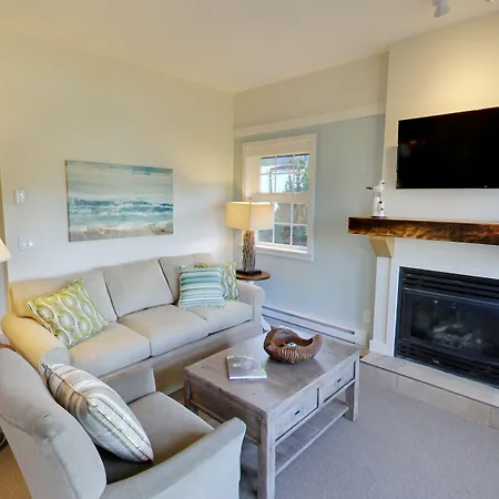 Embarc Ucluelet By Diamond Resorts-2