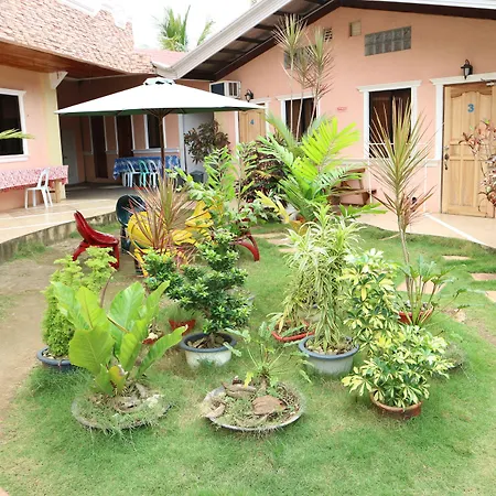 Coco Mango'S Place-3