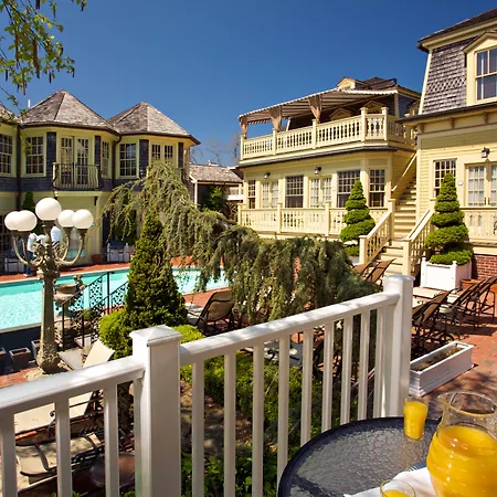 Brass Key Guesthouse Adults Only-2