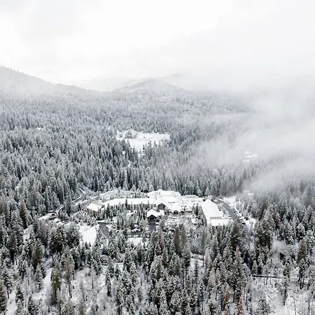 Tenaya At Yosemite-2