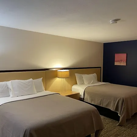 Camp Inn Lodge-2