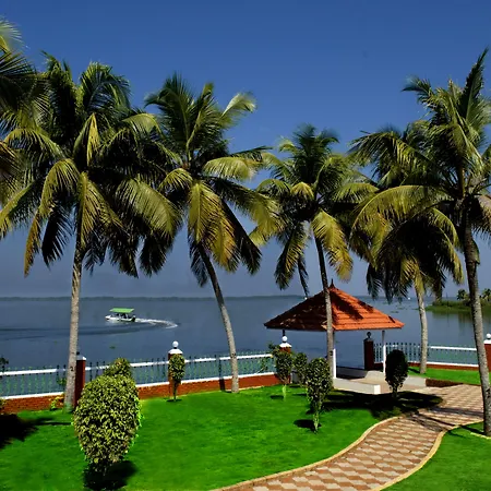 Kalathil Lake Resort-3