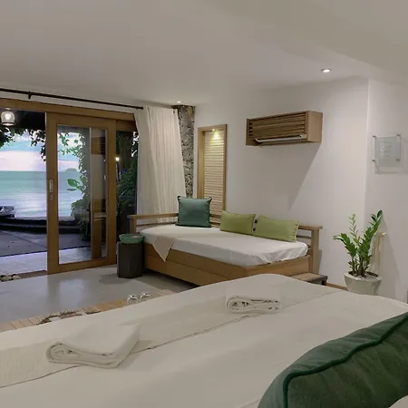 Vivere Azure Resort-3