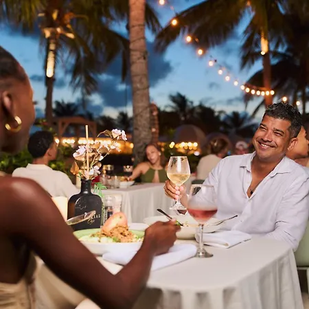 Papagayo Beach Hotel (Adults Only)-3