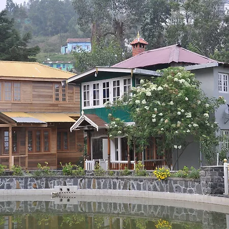 Lilly'S Valley Resort-3