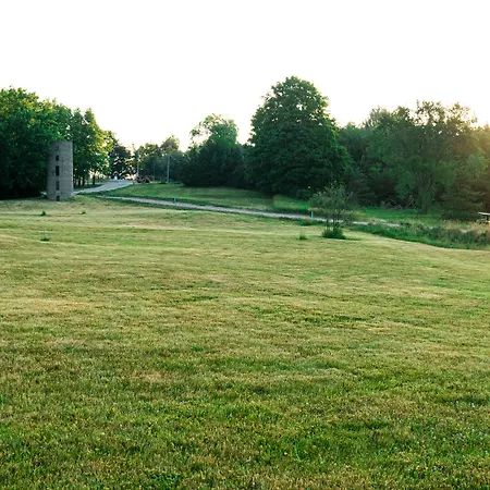 Mount Alverno Luxury Resorts-3