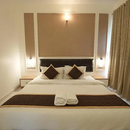 Mirage Luxuria Inn-3