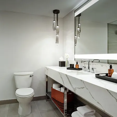 Hotel Alpenrock Breckenridge, Curio Collection By Hilton-2