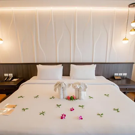 Nipa Resort, Patong Beach-3