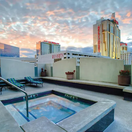 Club Wyndham Skyline Tower-2