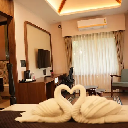 Palm Era Resorts-2