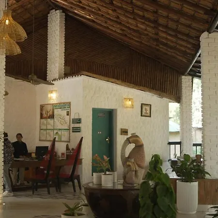 Aacorn Hideaway Resort & Spa-3