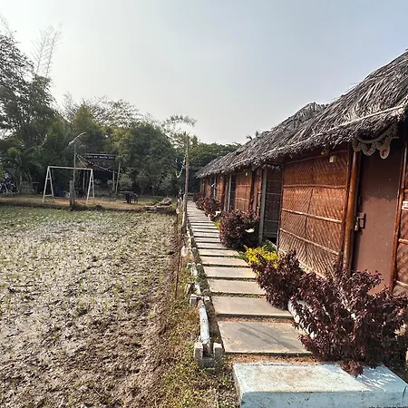 The Gravity Cafe -A Unit Of Staychillhampi-2