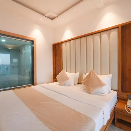 Strawberry King Resort-3