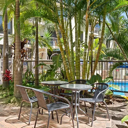Aussie Resort-2