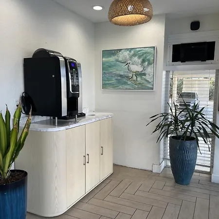 Chateau Mar Beach Hotel Newly Refurbished-2