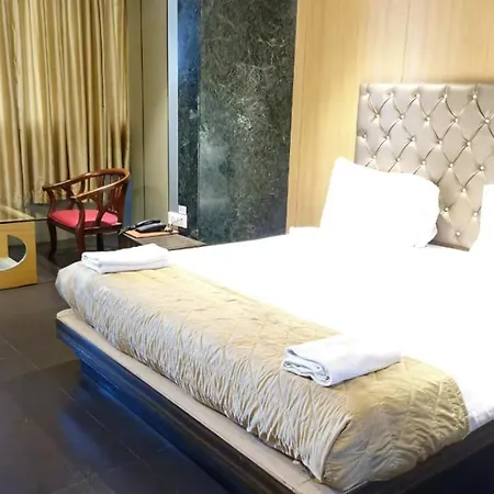 Summer Plaza Resort Mahabaleshwar-3