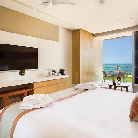 Dreams Vista Cancun Golf & Spa Resort-3