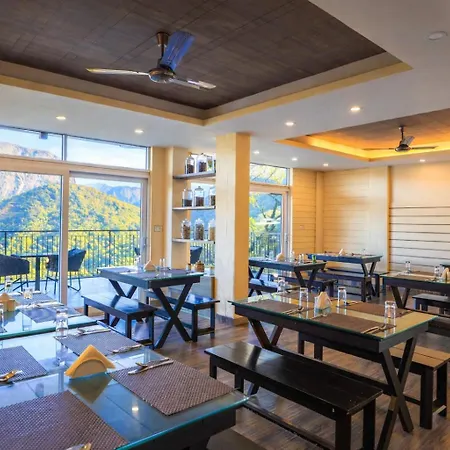 Shola Crown Resort - Munnar-2