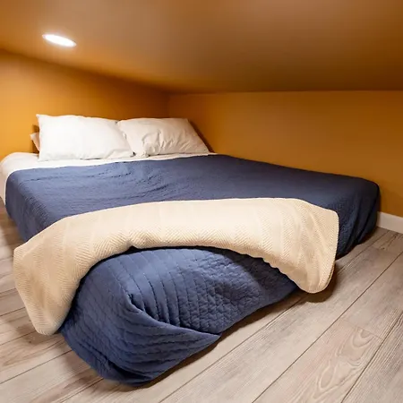 Weecasa Tiny Home Resort-3