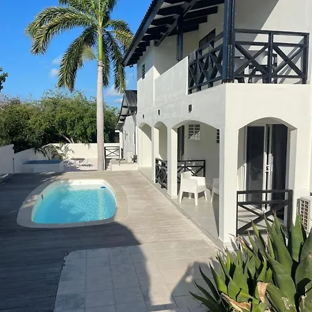Cas Grandi Studios & Apartments With Pool & Jacuzzi-2
