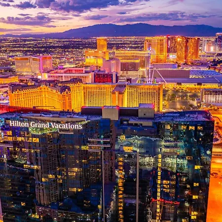 Hilton Grand Vacations Club Elara Center Strip Las Vegas-3
