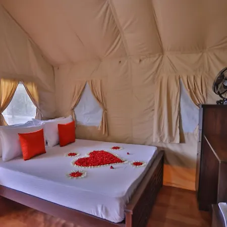 Chalona Pool Resort-2